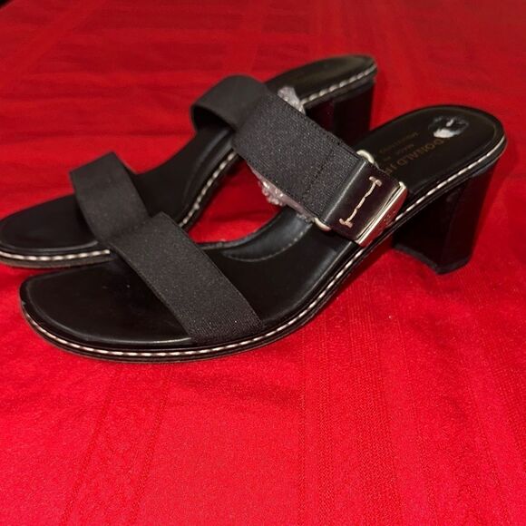 Donald J. Pliner Black Strappy Heels w/ White Trim & Silver Hardware Size 8 - Picture 10 of 11